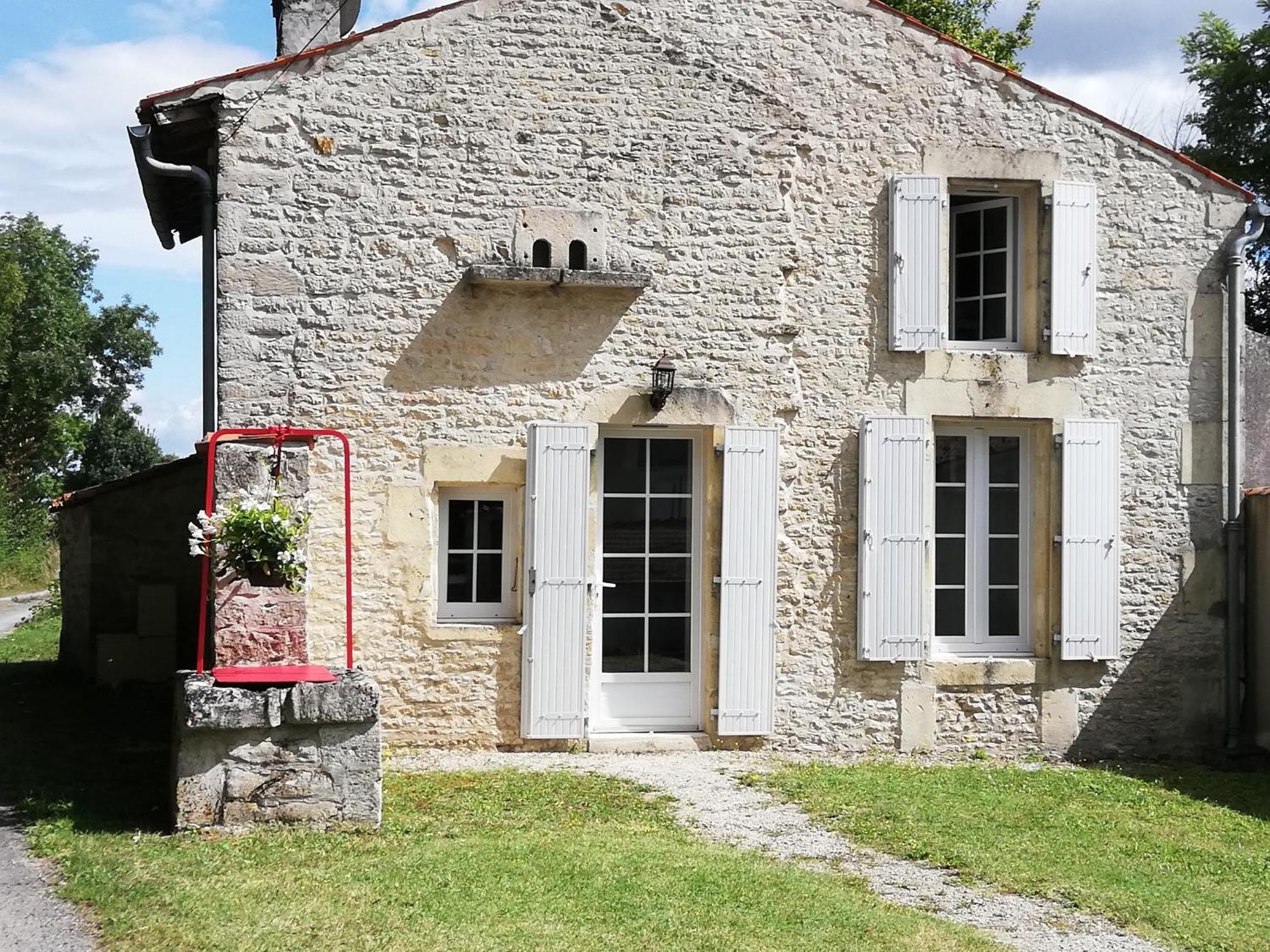 La Petite Maison Matha Dış mekan fotoğraf